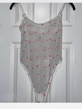 Lounge White and pink mesh bodysuit with daisy details